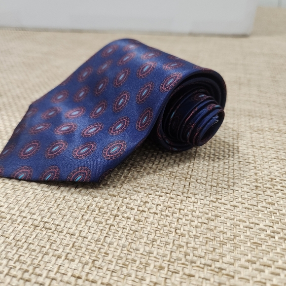 GIVENCHY Monsieur‎ Men's Tie Blue Red Medallions Made in Mexico Designer Classic - Picture 2 of 5